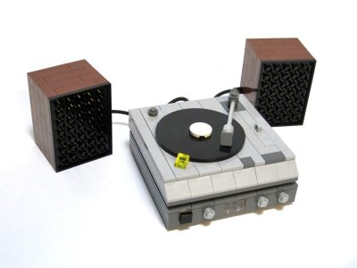 LEGOTurntable1