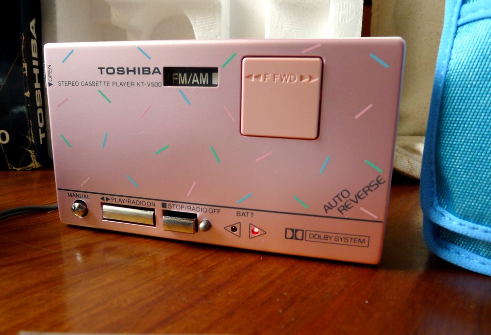 粉红 东芝 TOSHIBA KT-V500 磁带随身听