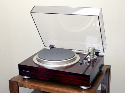 PIONEER PL-70LII 黑胶唱机