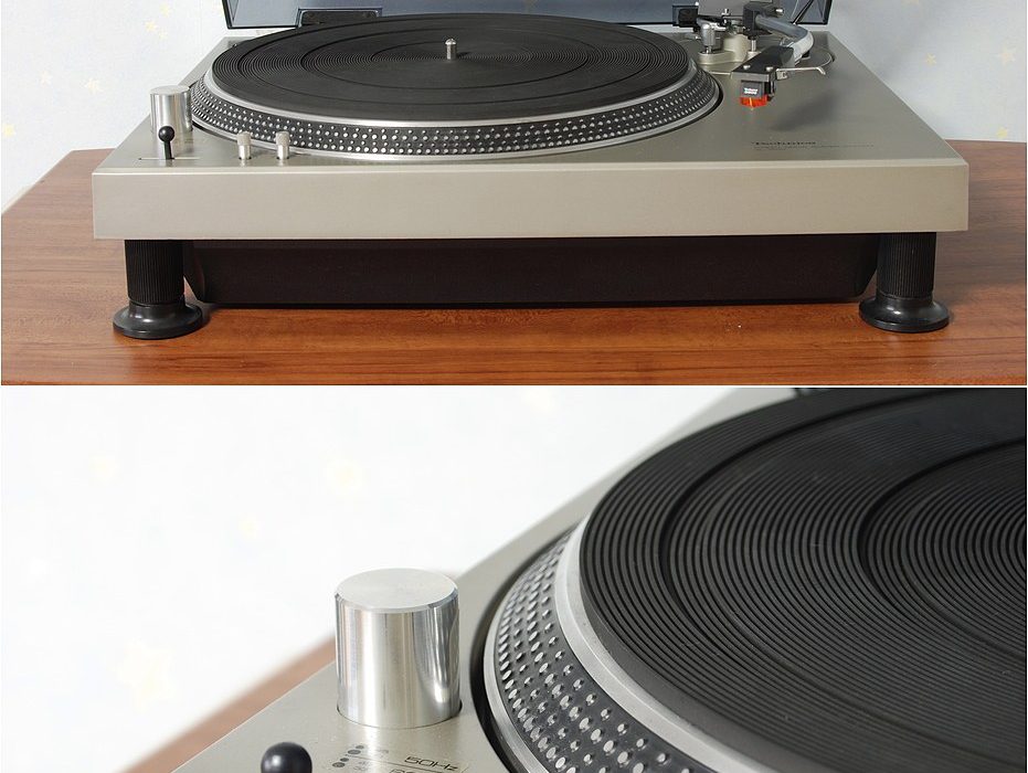 松下 Technics SL-1200 黑胶唱机