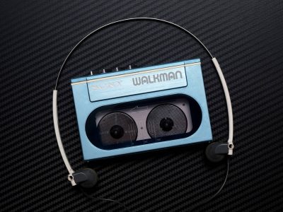 SONY WM-20 WALKMAN 磁带随身听 + MDR-W30L 头戴式耳机