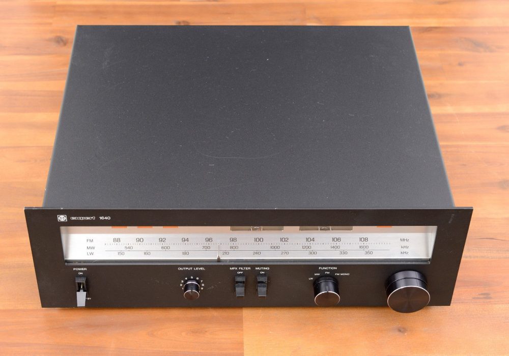 Expert 1640 / Sanyo FMT-611LU Tuner 立体声收音头